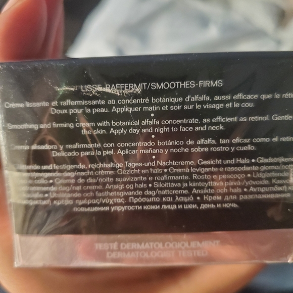 CHANEL le lift crème riche - Picture 5 of 5